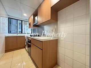 Mid Levels Central - 62B, Robinson Road 08
