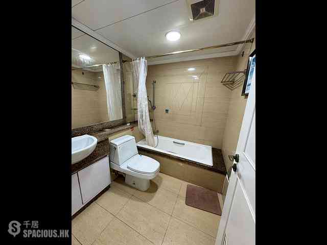 Tung Chung - Caribbean Coast Phase 1 Monterey Cove Tower 3 05