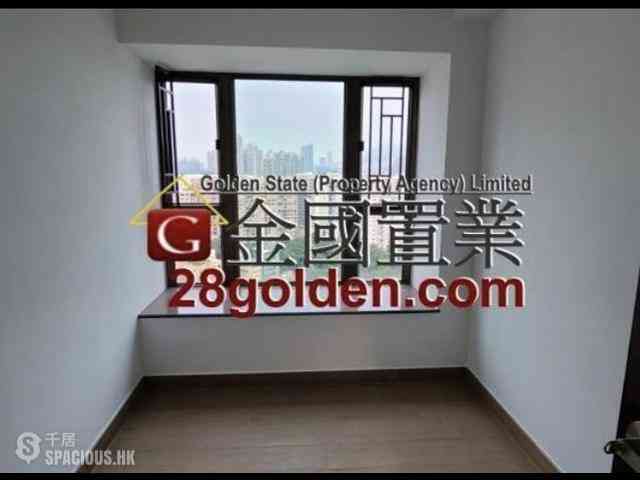 Mong Kok - Nelson Court 04