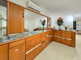 Tung Chung - Caribbean Coast Phase 1 Monterey Cove Tower 1 02