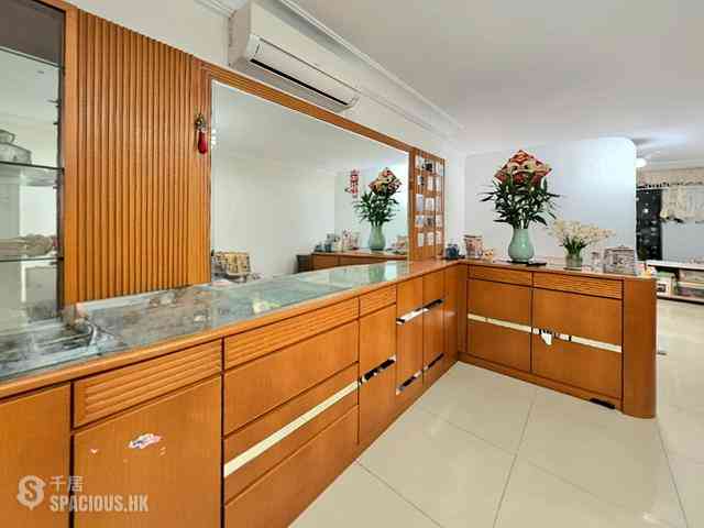 Tung Chung - Caribbean Coast Phase 1 Monterey Cove Tower 1 02