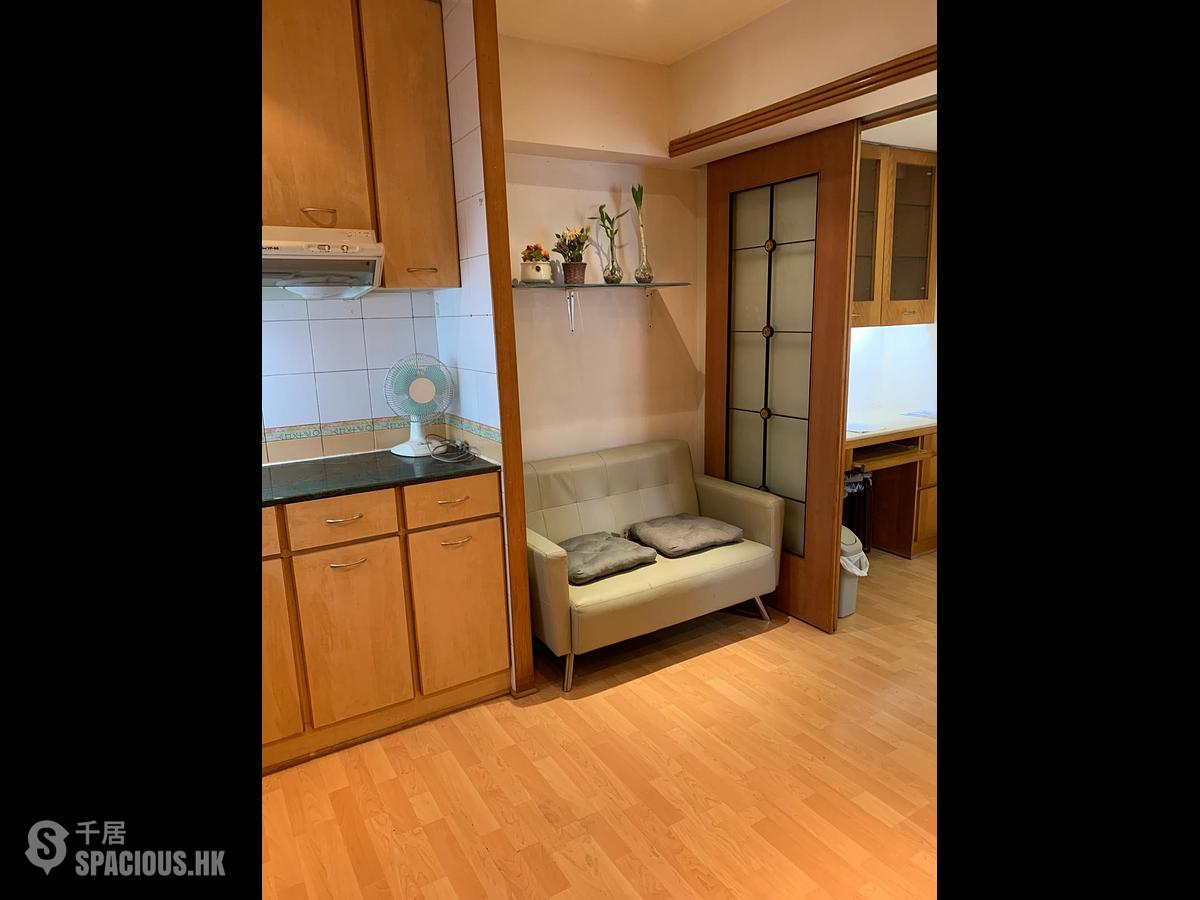 Causeway Bay - Lockhart House 01