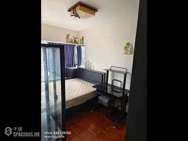 Lam Tei - The Sherwood Block 12 07