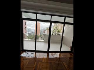 Mid Levels Central - Robinson Garden Apartments Block 3F-3G, Robinson Road 04