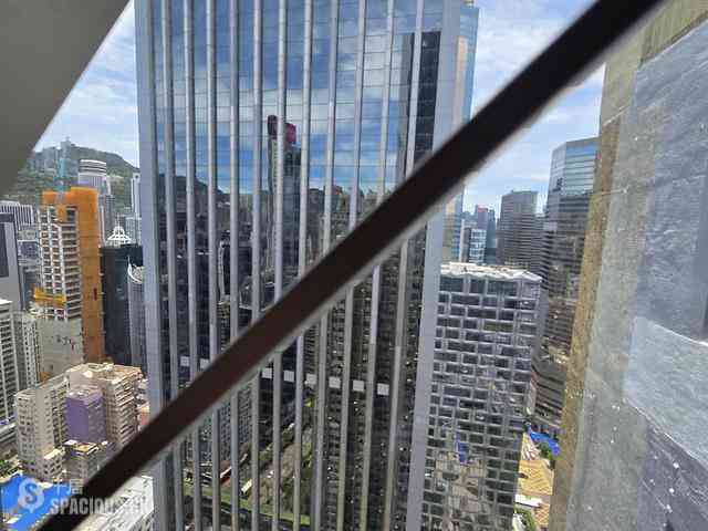 Wan Chai - Causeway Centre Block B 06