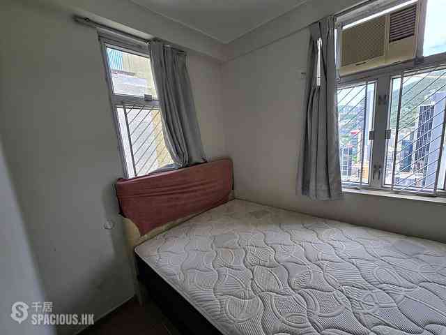 Wan Chai - Causeway Centre Block B 04