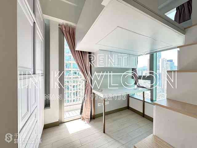 Tai Kok Tsui - L・Living 23 08