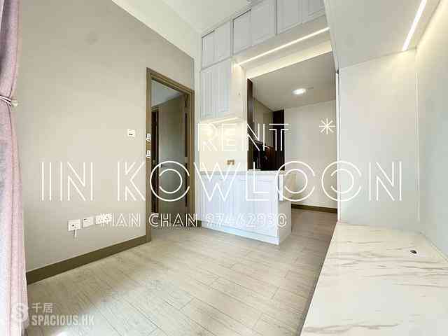 Tai Kok Tsui - L・Living 23 11