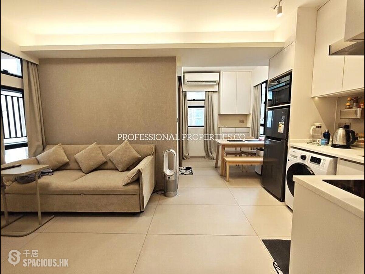 Causeway Bay - Lok Sing Centre 01