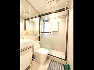 Causeway Bay - Lok Sing Centre 10