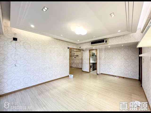 Braemar Hill - Tempo Court 01