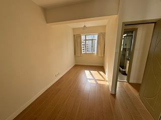 Soho - Sunrise House 05