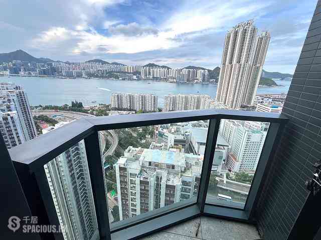 Quarry Bay - The Holborn Block B 02