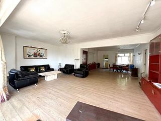 Pok Fu Lam - La Clare Mansion 06