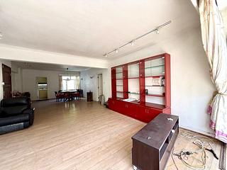 Pok Fu Lam - La Clare Mansion 07