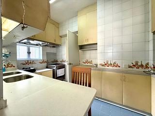 Pok Fu Lam - La Clare Mansion 18