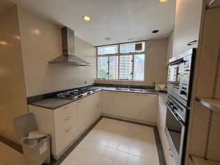 Mid Levels Central - Borrett Mansions 02