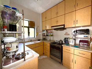 Pok Fu Lam - La Clare Mansion Block B 12