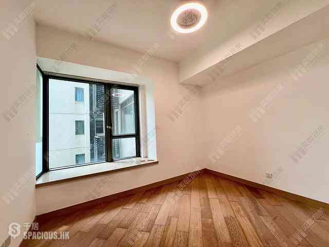 Pak Shek Kok - Providence Bay Phase 1 Tower 9 08