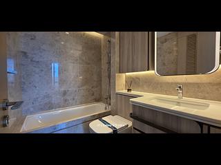 Wong Chuk Hang - The Southside Phase 4A La Montagne I Tower 2A 08