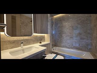 Wong Chuk Hang - The Southside Phase 4A La Montagne I Tower 2B 10