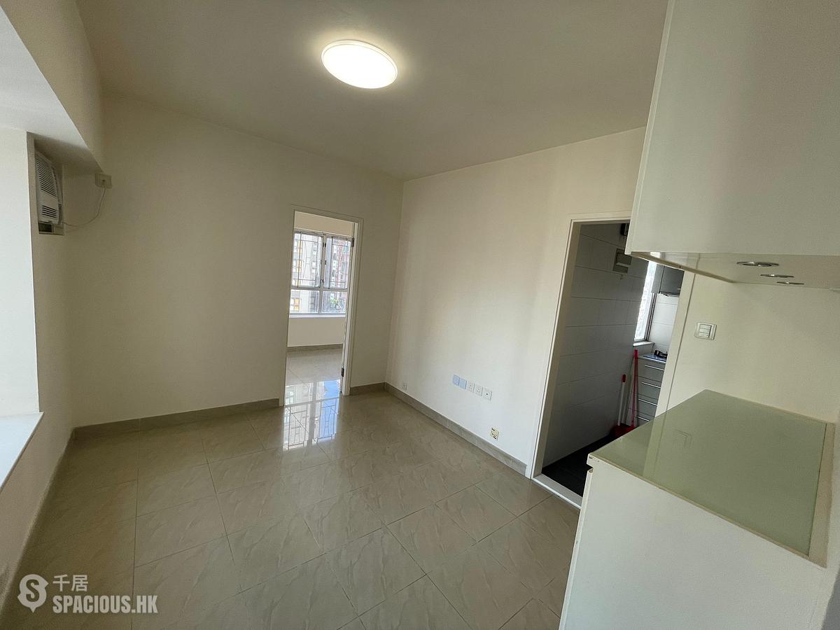 Sai Ying Pun - Aspen Court 01