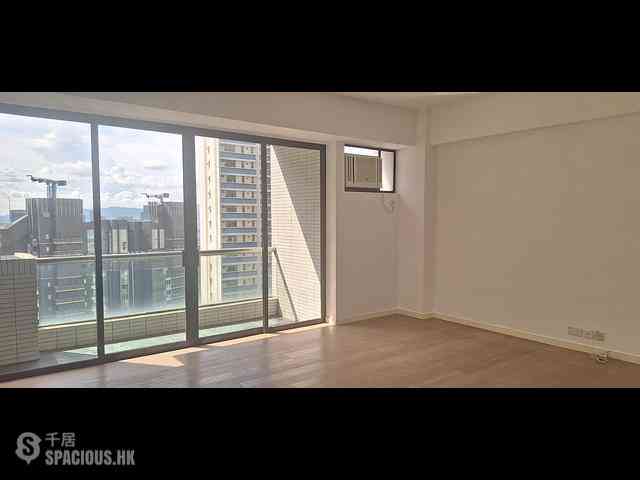 Jardines Lookout - Cavendish Heights Block 6 03