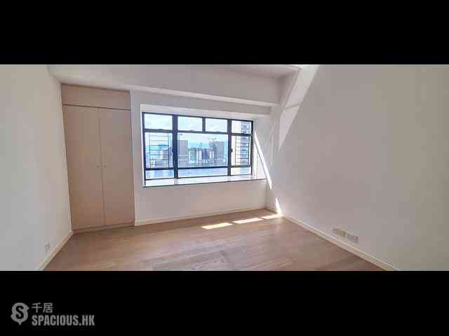 Jardines Lookout - Cavendish Heights Block 6 10