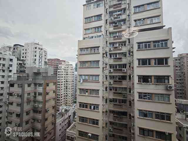 North Point - Universal Towers Block 1 03
