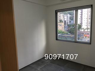 Kennedy Town - Luen Tak Apartments 06