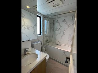 Sheung Wan - The Bellevue Place 11