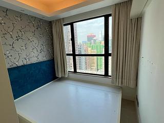 Sheung Wan - The Bellevue Place 02