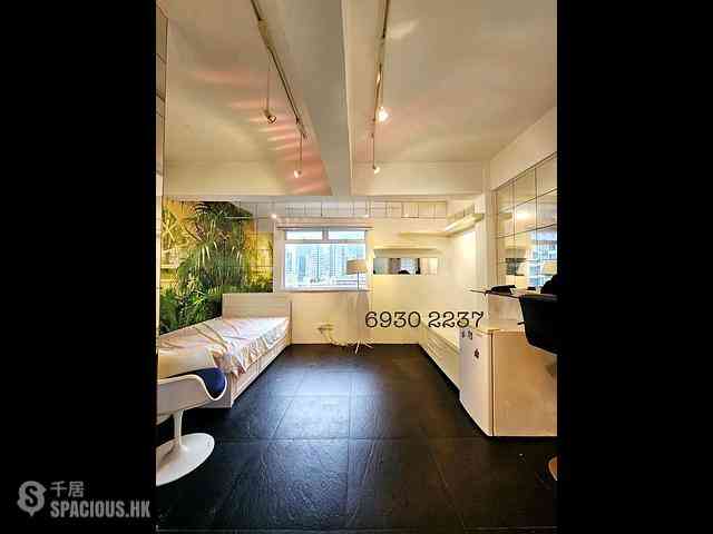 Wan Chai - King Sing House 03