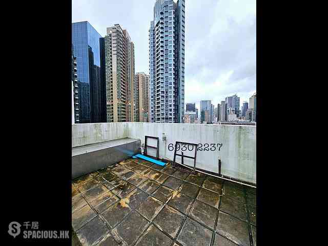 Wan Chai - King Sing House 05