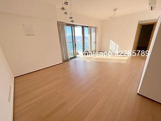 Mid Levels Central - Arezzo 03