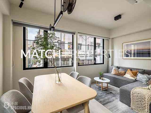 Central - 52, Gage Street 03