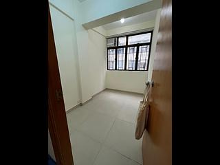 Wan Chai - Thompson Building 06