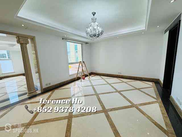 Kowloon Tong - 18A, La Salle Road Emerald House 15