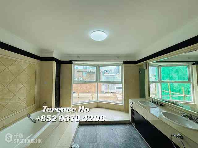 Kowloon Tong - 18A, La Salle Road Emerald House 16