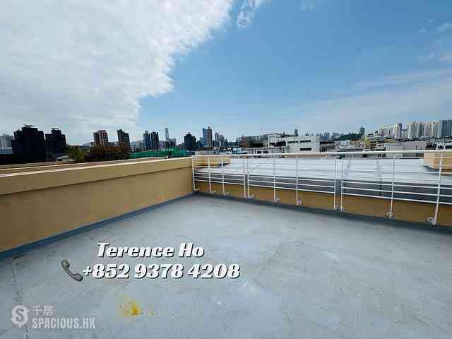 Kowloon Tong - 18A, La Salle Road Emerald House 18