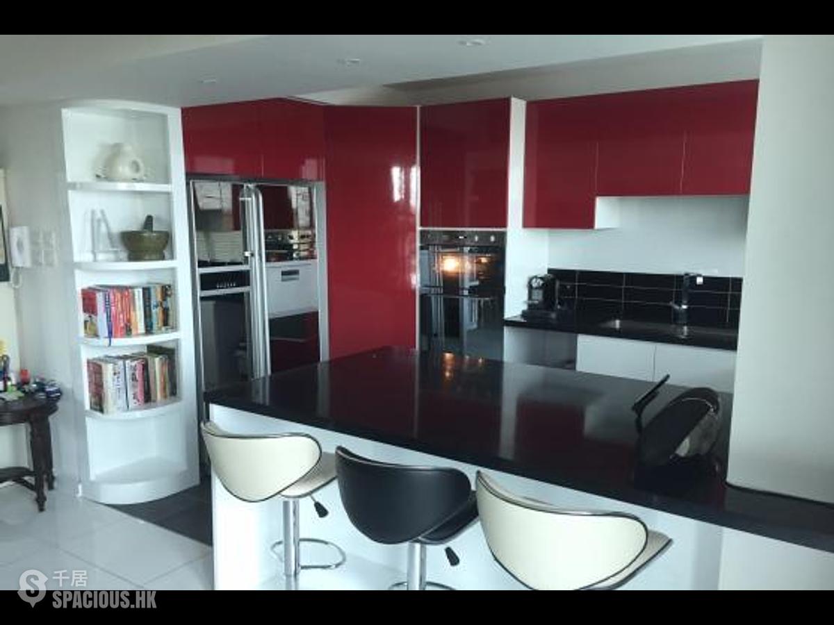 Discovery Bay - Discovery Bay Phase 13 Chianti 01