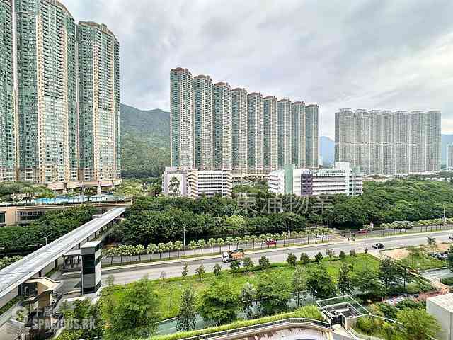 Tung Chung - The Visionary Tower 10 03