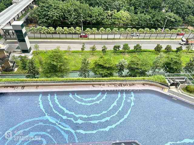Tung Chung - The Visionary Tower 10 04