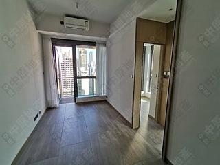Sai Ying Pun - Two・Artlane 04