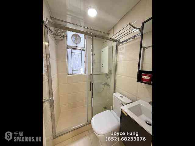 Sai Ying Pun - New Start Building 06