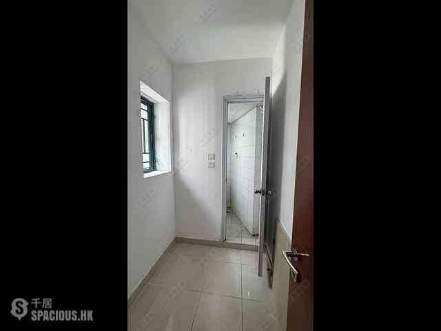 Tai Kok Tsui - The Long Beach Tower 2 09