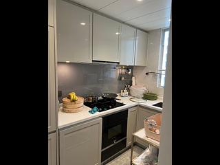 Tseung Kwan O - Monterey Block 1 05
