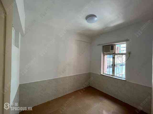Shek Tong Tsui - Joy Fat House 05
