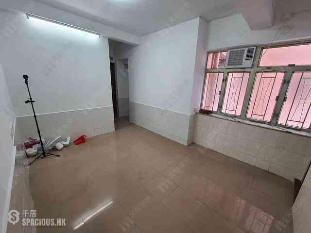 Shek Tong Tsui - Joy Fat House 08