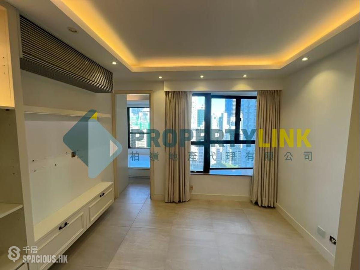 Sheung Wan - The Bellevue Place 01